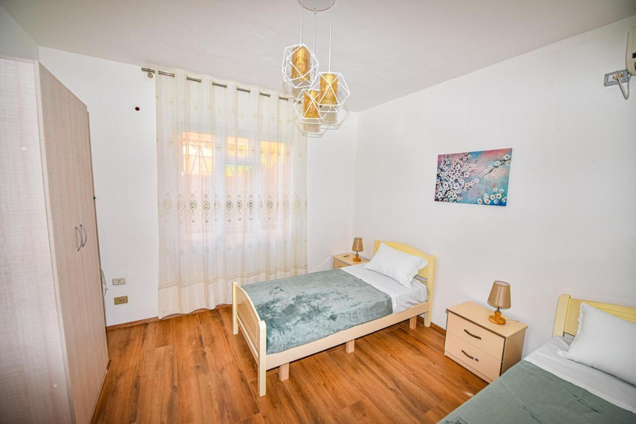 Villa Alba Shkoder Exterior photo