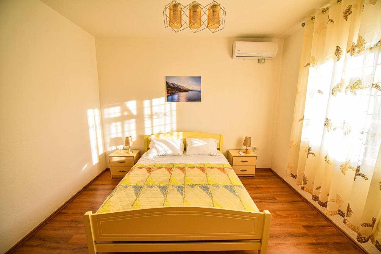 Villa Alba Shkoder Exterior photo