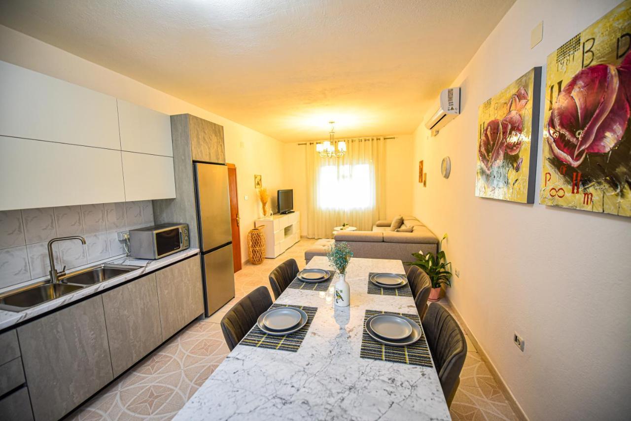 Villa Alba Shkoder Exterior photo